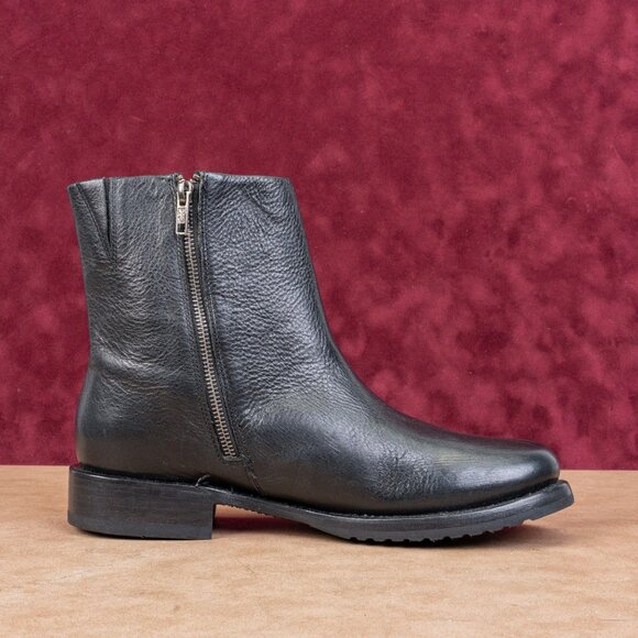 Frye Women Veronica Inside Zip Moto Biker Black Ankle Leather Lug Boots size 11 - Picture 8 of 8